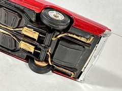 PONTIAC GTO 1965 Built Up Red and White Vintage Assembled Model Car 1:25 Scale