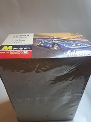 Monogram 1/24 Scarab Rear Engined 1960s Sports Racer Model Kit PC124 1997 SEALED