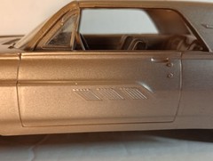 RARE 1963 Ford Thunderbird Dealer Promo 1:24 Plastic Car Bronze