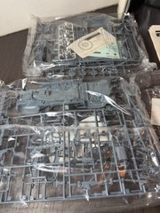 Nissan Pathfinder #30001 Plastic Model Kit 1:24 Scale NIOB Sealed Parts
