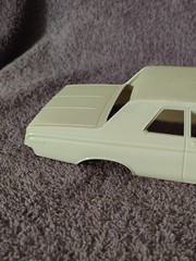 Vintage 1964 Dodge 330 1:25 Model Car Body