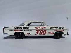 Moebius Models Chrysler 300 (1955 Stock Car Winner) 1:25 Scale (Built Model)