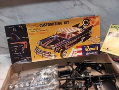 MIXED LOT OF 2 VARIOUS MODEL Kits Black Beauty ,and new Yorker Custom Kit