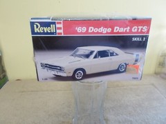 VTG 1969 DODGE DART GTS REVELL MODEL KIT ~ FACTORY SEALED ~ ONE OWNER ~ 125