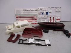 Revell Gone Fishing Set 1/25
