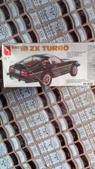 AMT Datsun 280 ZX Turbo 1:25 Model Kit Detailed Engine T-Roof PK-4165 Black