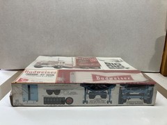 VINTAGE AMT 1/25 SCALE PETERBILT 352 PACEMAKER CABOVER SEALED MODEL KIT
