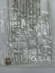 AMT 1967 PONTIAC GTO CAR MODEL KIT 1:21 31764 Projects Crafts Preowned Good