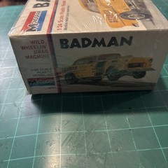 RARE Monogram Badman 1:24 Plastic Model Kit #6747 Factory Sealed 1973 Issue.
