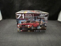 Revell “007” 1971 Mustang Mach 1 – 1:25 Scale Plastic Model Kit 14555