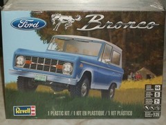 Revell 1/25 Scale Ford Bronco – Factory Sealed