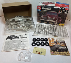 41 Plymouth AMT ERTL Model Kit 1:25 Scale Make it 2 Ways Sealed Parts #6184