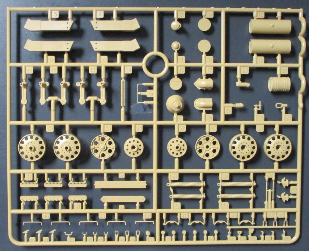 Rye Field Models 1/35th Scale Soviet T34-85 – Parts Lot C from Kit No. 5083