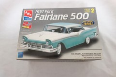 AMT 1957 Ford Fairlane 500 Model Kit 1/25 Scale 2007 SEALED BAGS