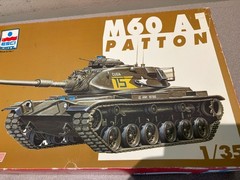 Vintage ESCI Ertl 1/35 M60A1 Patton US Main Battle Tank Model Kit 5002 NIOB