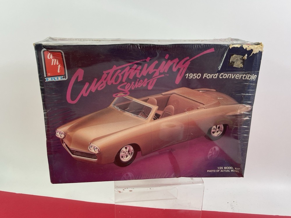 AMT 1950 Ford Convertible Customizing 1/25 Scale Vintage Model Kit 1987 sealed