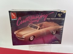 AMT 1950 Ford Convertible Customizing 1/25 Scale Vintage Model Kit 1987 sealed