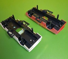 UNKNOWN MOPAR POLICE CAR MODEL KITS 1/32 SCALE? *PARTS*