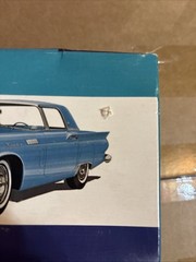 AMT 4037-100 Original Vintage Thunderbird 2-seats Craftsman Model box 1/25 Read