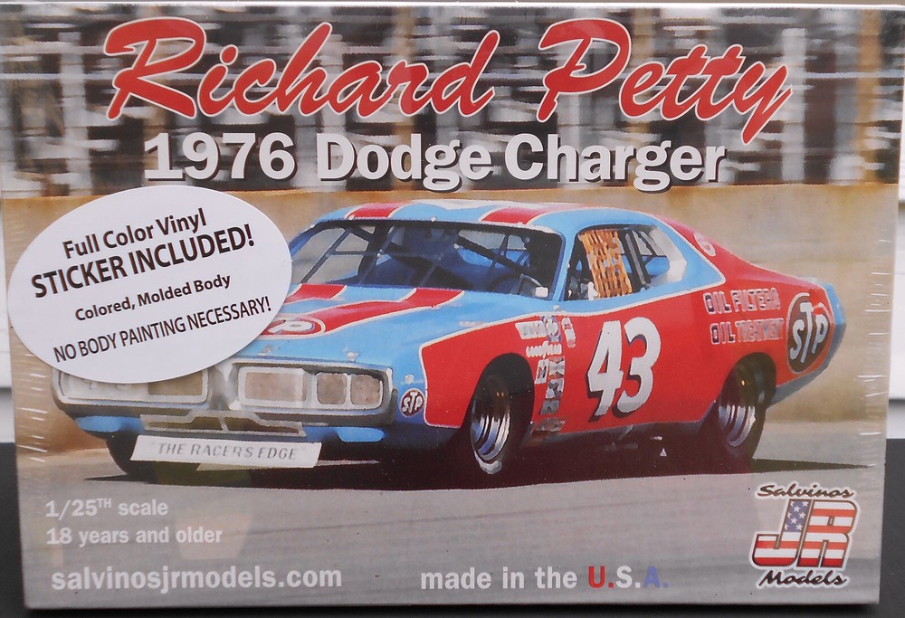 SALVINOS #43 STP RICHARD PETTY 1976 DODGE CHARGER NASCAR STOCK CAR KIT – 1/25