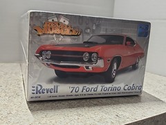 Vntg 2006 Revell 1970 Ford Torino Cobra 1:25 Scale Model Kit Skill Level 2 NISB