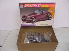 AMT Snapfast Plus Plymouth Prowler 1/25