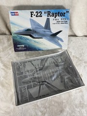 Hobbyboss 1/72 80210 Scale F-22A Raptor Model Kit-A New Sealed