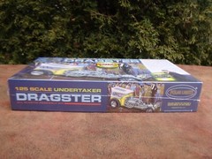 Carl Casper Undertaker Dragster Model Kit- 1/25 scale by Polar Lights #996 NEW