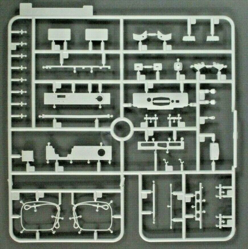 Dragon 1/35 Scale PzKpfw. III Ausf. N Kursk Parts Tree C from Kit No. 6559
