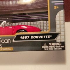 MotorMax 1:24 Scale Diecast 1967 Corvette, New In Sealed Package, Brilliant Red