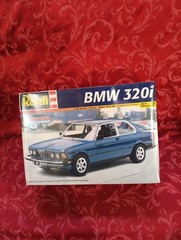 M8B Rare sealed 1:25 Revell BMW 320I E21 Model Kit 85-2167 rare Tuner racing