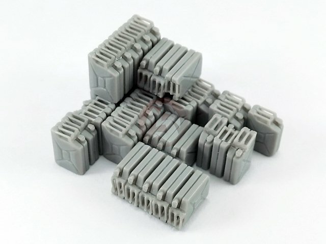 MP Originals 1/48 German Army Fuel Storage Stacks of 20 Lt Jerrycans WWII A48052
