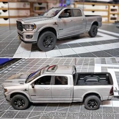 1:25 RAM 2500 5th Gen 2019 Resin Model Kit Clear Parts Rubber Tires and Decals