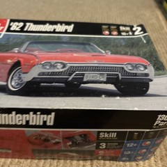 AMT ERTL Classics 1962 Ford Thunderbird 1:25 Scale Model Kit Never Built