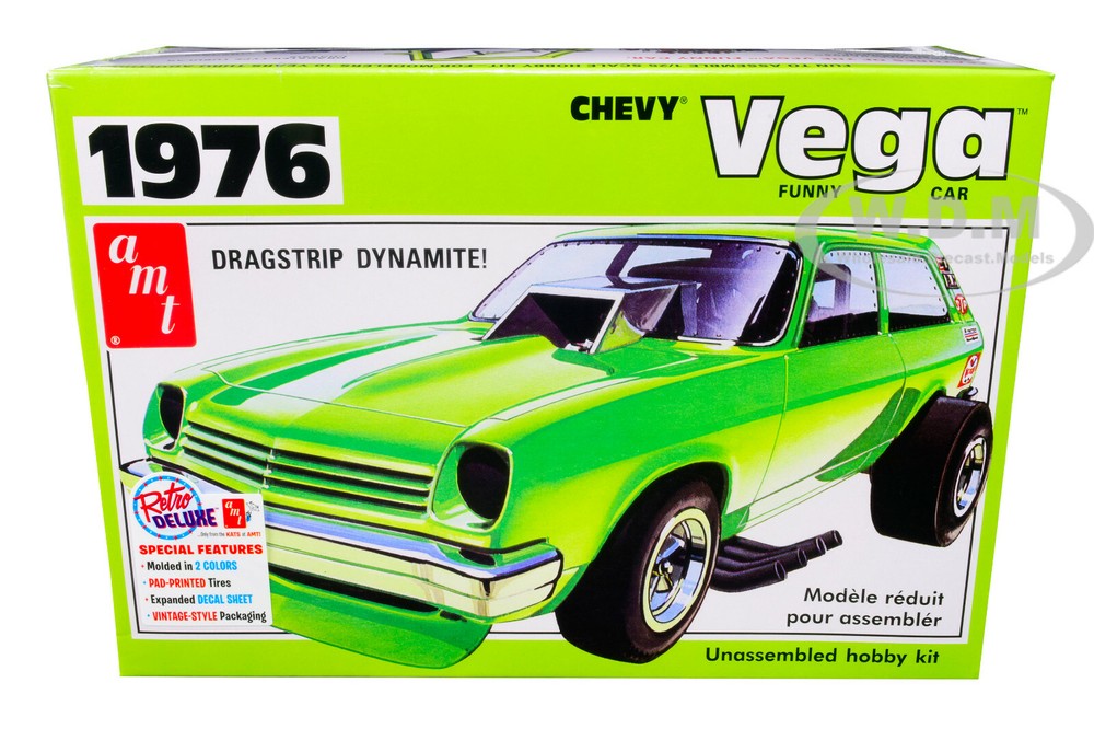 SKILL 2 MODEL KIT 1976 CHEVROLET VEGA FUNNY CAR 1/25 SCALE MODEL BY AMT AMT1156