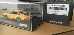 1/43 MINICHAMPS PORSCHE 911 turbo (930) yellow CA04316031 200 pcsmint,++ !