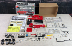 OPEN BOX AMT ERTL 1:25 Scale Model Kit 1970 CHEVROLET CHEVELLE SS 454 #8940