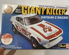 Revell 1/25 1975 Datsun 260 z ”Giant Killer”model kit