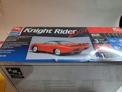 AMT 1/25 Knight Rider 2000 KIFT Knight KITT 4000 TV Show Model Kit 2002 SEALED