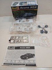 Revell Acura Honda NSX Sports Car Plastic 1:24 Model Kit