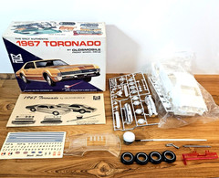 Vintage MPC 1/25 1967 Toronado Oldsmobile Model, Bagged UNUSED COMPLETE