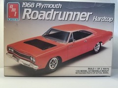 USED 1968 Plymouth Road Runner CHASSIS / SUSPENSION/HOOD from AMT 1:25 Model Kit