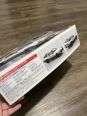 Aoshima 05954 1/24 INITIAL D FUJIWARA TAKUMI AE86 TRUENO (PROJECT-D Ver)