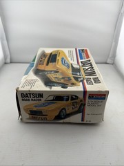 1/24 Monogram #2110 Datsun SCCA Road Racer NOS kit VINTAGE 1978 Open Box