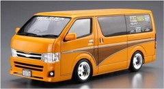 Aoshima 1/24 The Tuned Model Car(11)Kit Hot Company DNA Toyota Hiace TRH200V ’12