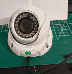 GW-108M COLOR SECURITY CAMERA 1/3-Inch Sony Exview HAD CCD II 700TVL, 36 IR LED