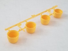 2 – YELLOW BARRELS from Beer Wagon Monogram Revell 1:24 Model Kit ( moonshine )