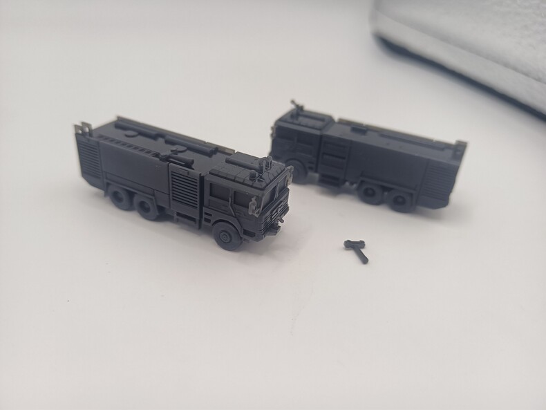 3D Printed 1/700/400/350/200 Air Force Fire Truck Unpainted Unassembled Model