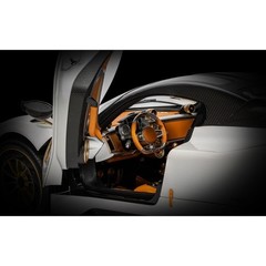 Pocher #HK123F 1/8 Pagani Utopia Coupe-Bianco Perla