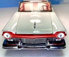 Ford Custom Built Concept Classic Car1:24Hot Rod Race gt TIN Metal Model1950